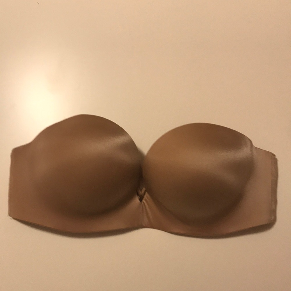 Victoria’s Secret push-up padded strapless bra